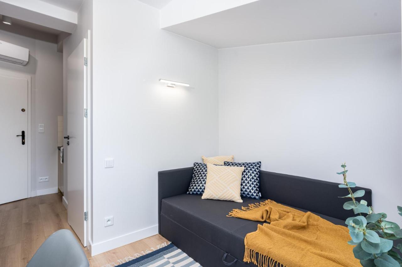 Smart Apartments - Old Town & Main Train Station - By Upstairs Krakow Ngoại thất bức ảnh